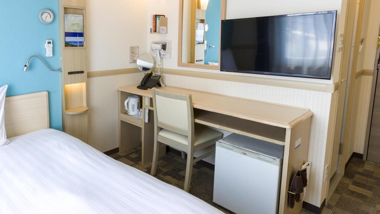 Toyoko Nishi Funabashi Baraki Inter 3*